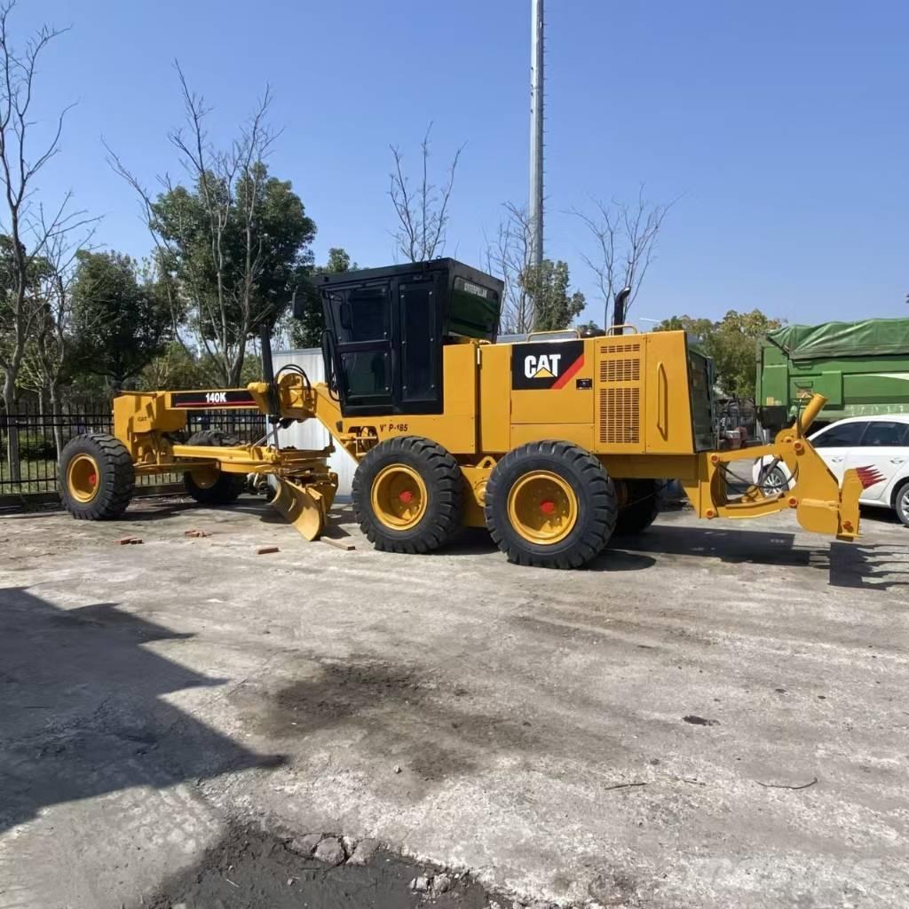 CAT 140 K 平地机/推土机
