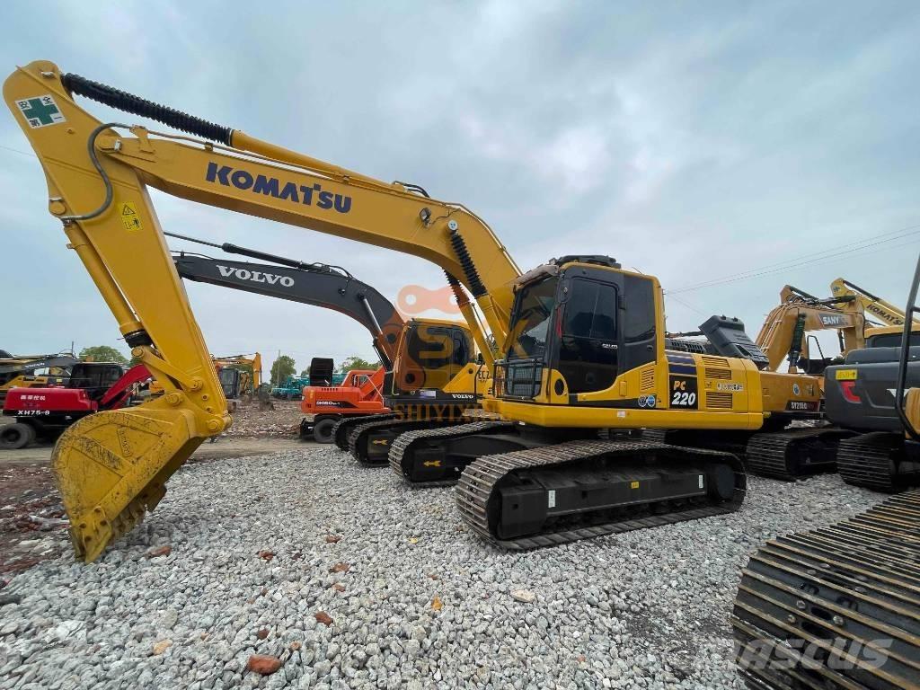 Komatsu PC 220-8M0 履带挖掘机