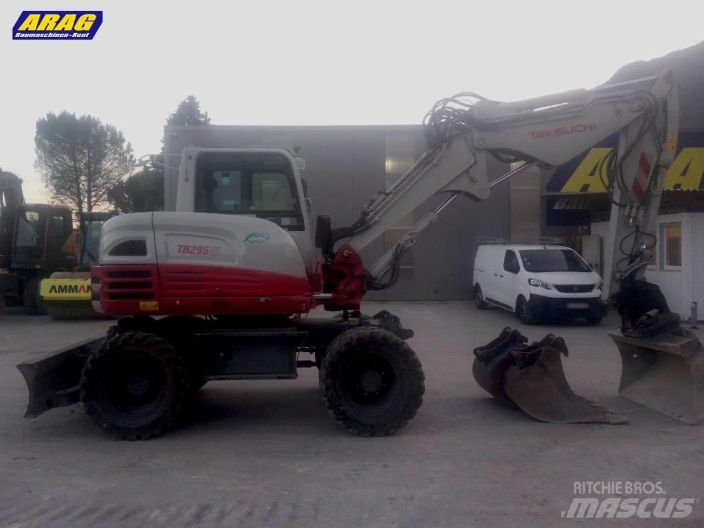 Takeuchi TB 295 W 轮式挖掘机