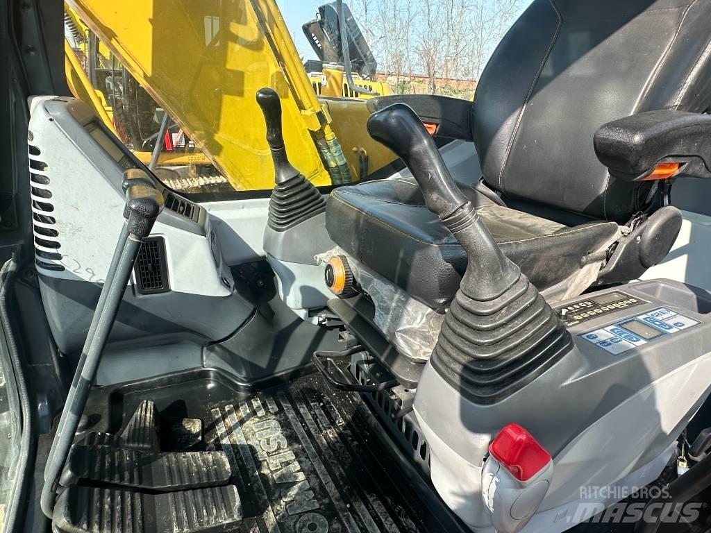 Komatsu PC110 中型挖掘机