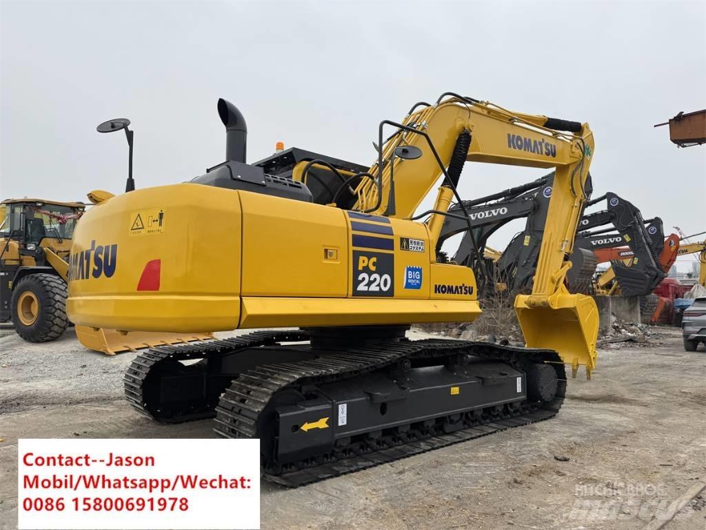 CAT PC220 履带挖掘机
