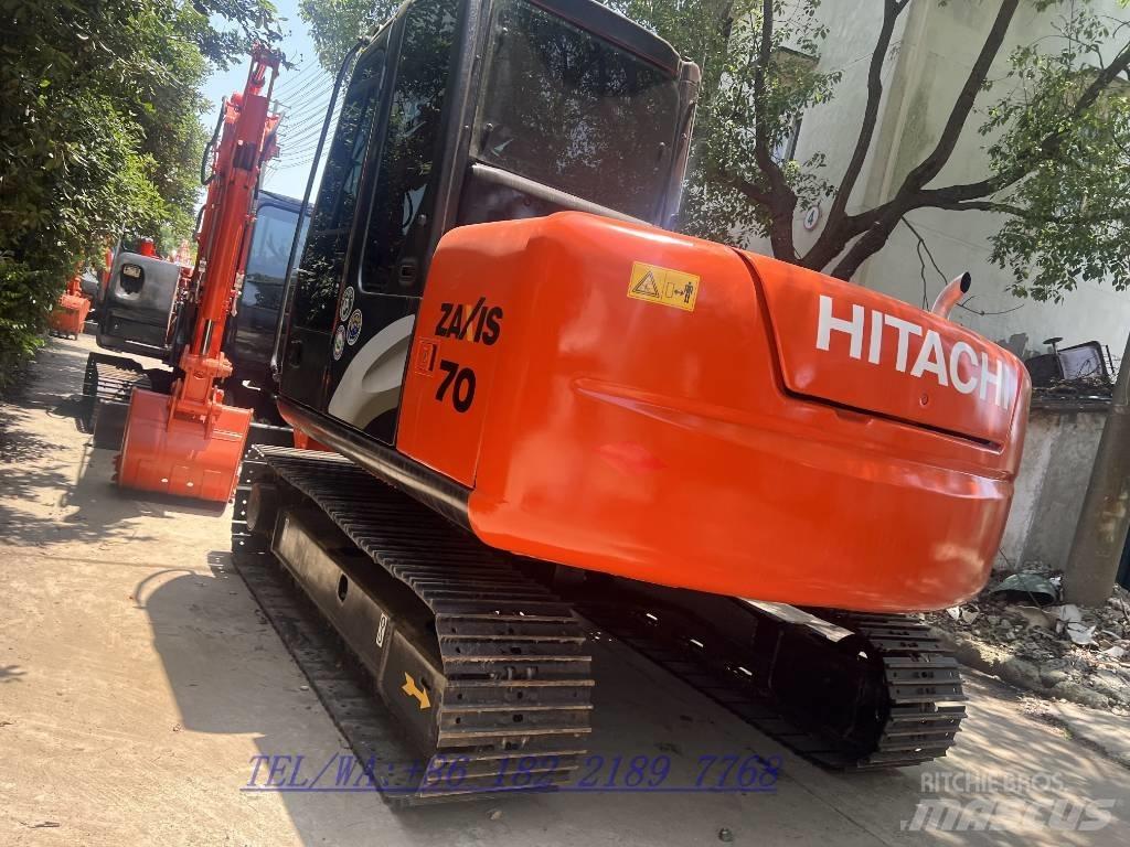 Hitachi ZX70 中型挖掘机
