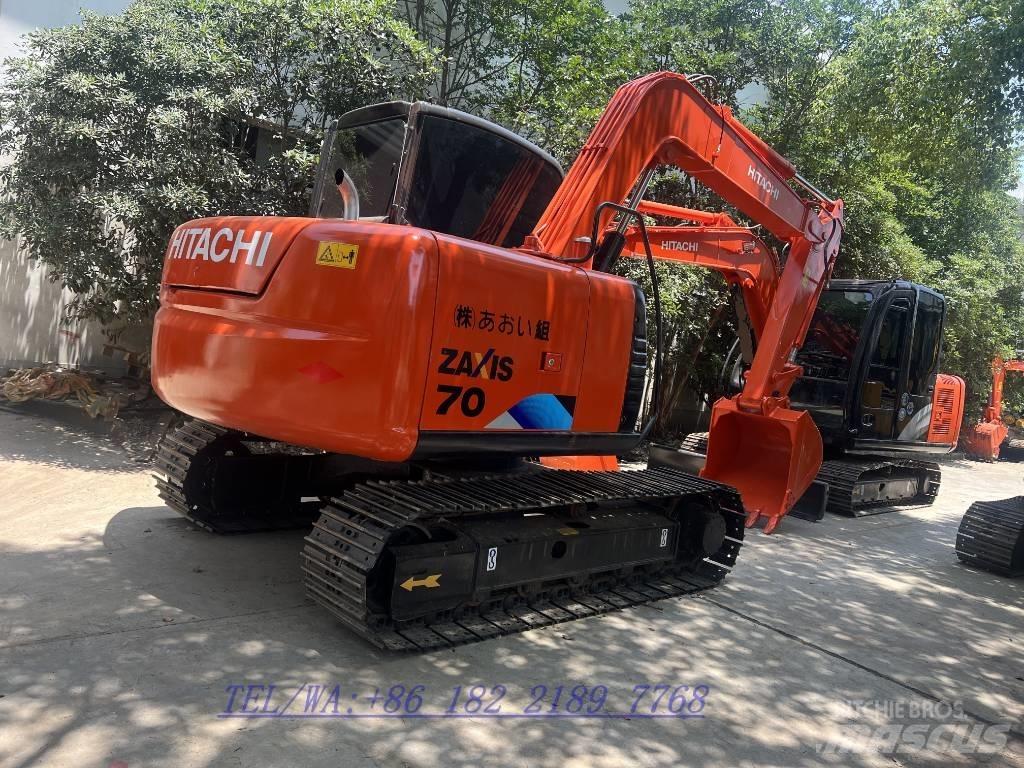 Hitachi ZX70 中型挖掘机