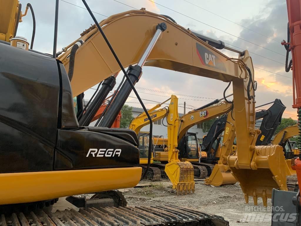 CAT 325 D 履带挖掘机