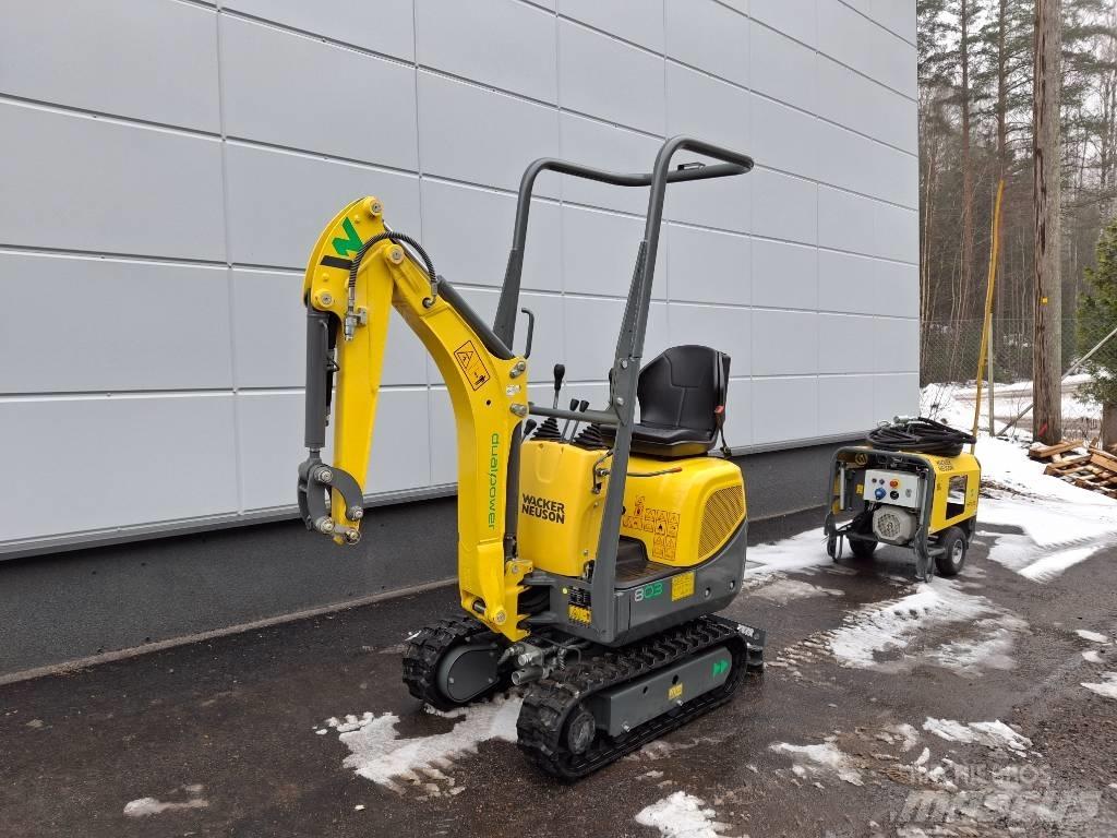 Wacker Neuson 803 小型挖掘机