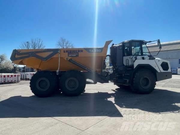 Liebherr TA 230 铰接式自卸车