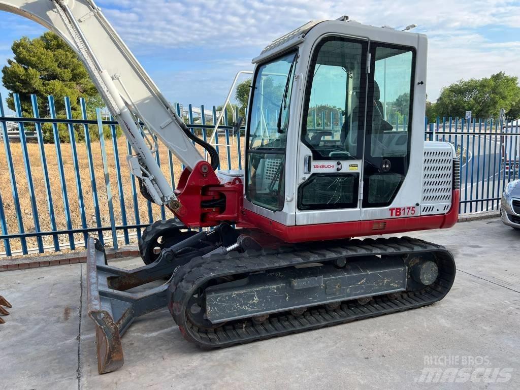 Takeuchi TB175 小型挖掘机