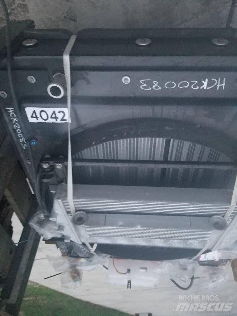 CAT RADIATOR 其他组件