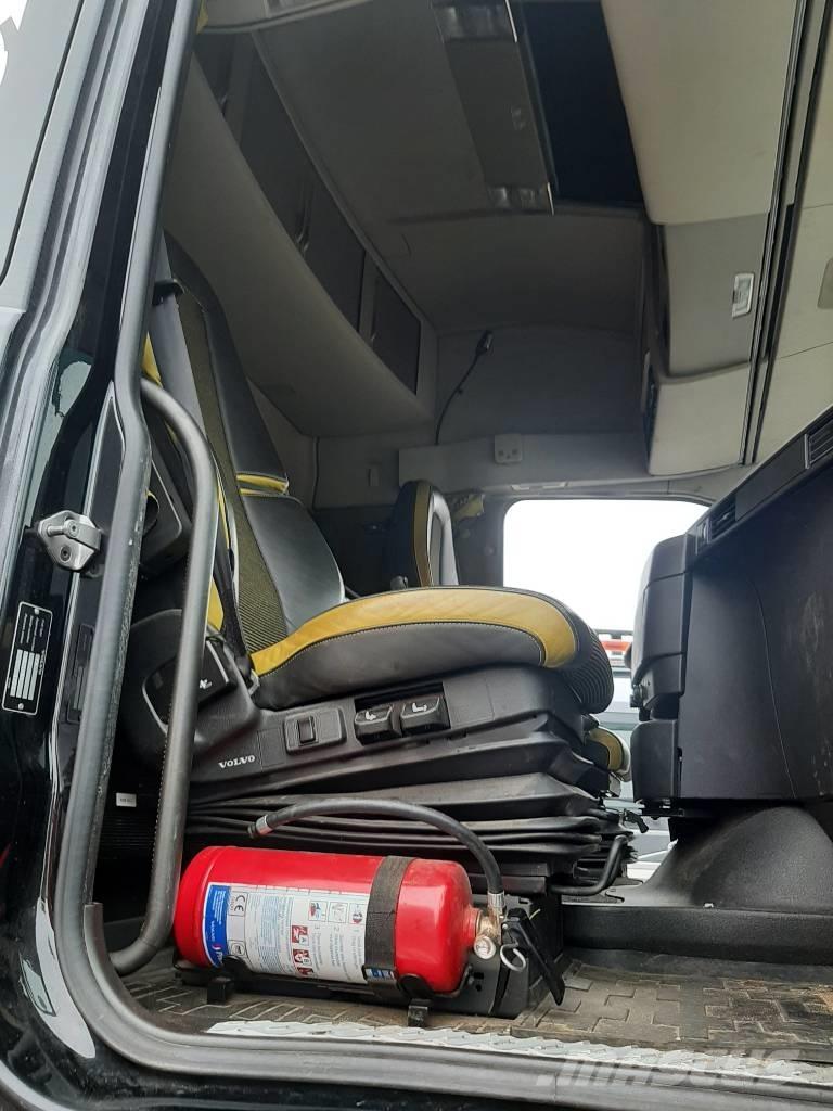 Volvo FH 16 木材运输车