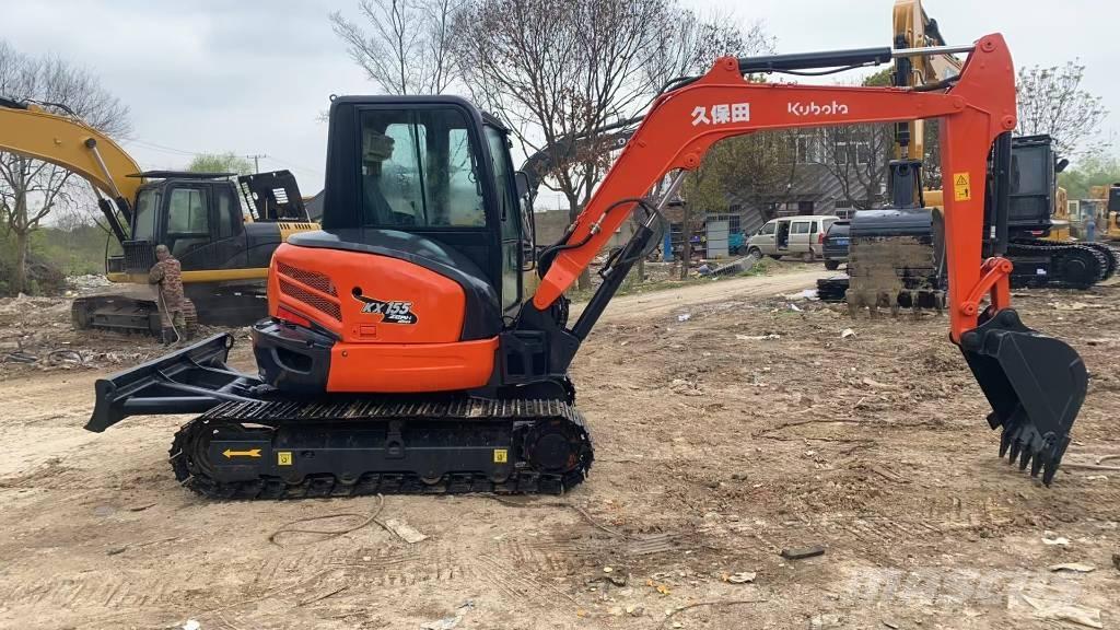 Kubota KX 155 小型挖掘机