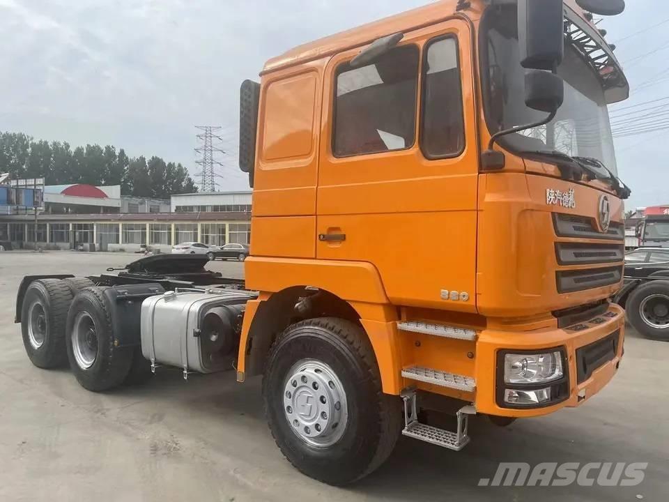 Shacman F3000 6x4 牵引车