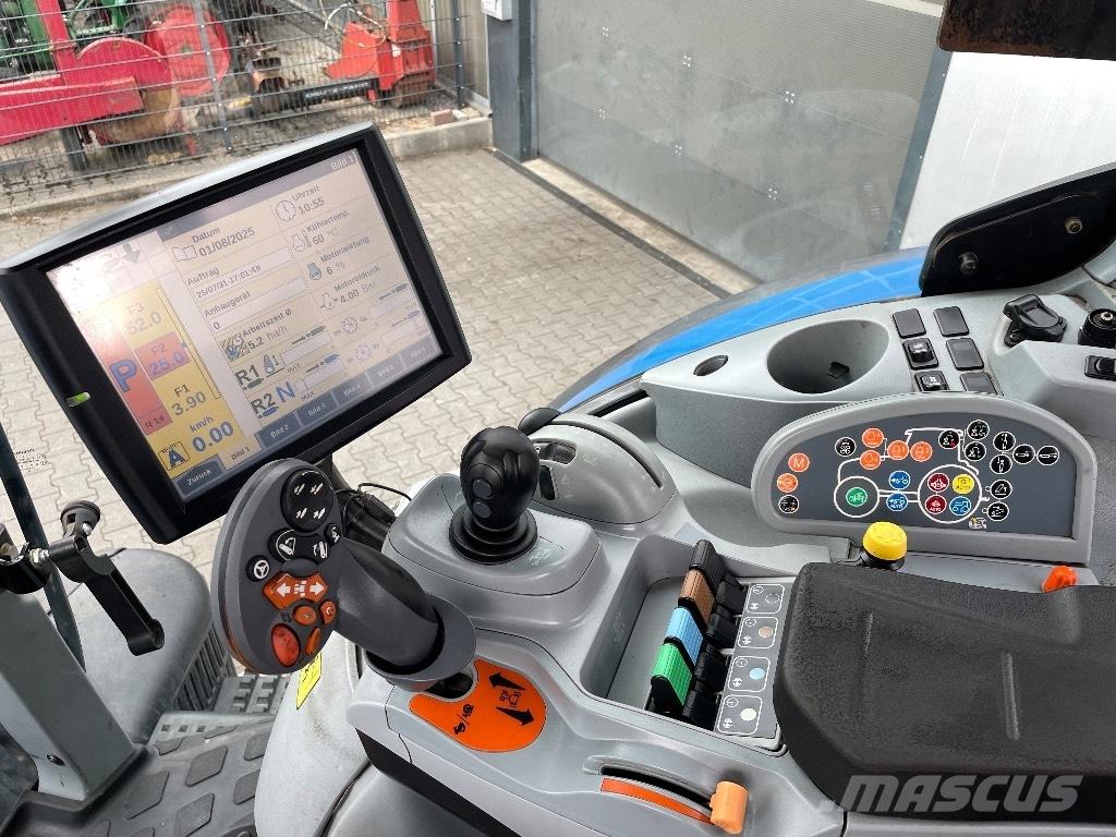 New Holland T 7.230 拖拉机/农用车