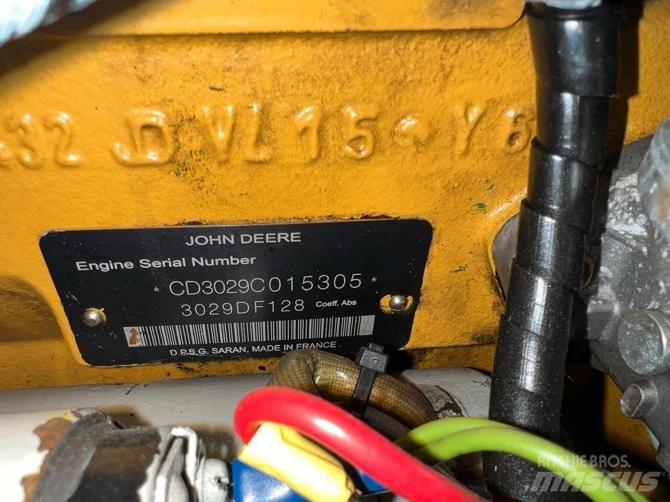  2x John Deere 25 KVA 柴油发电机