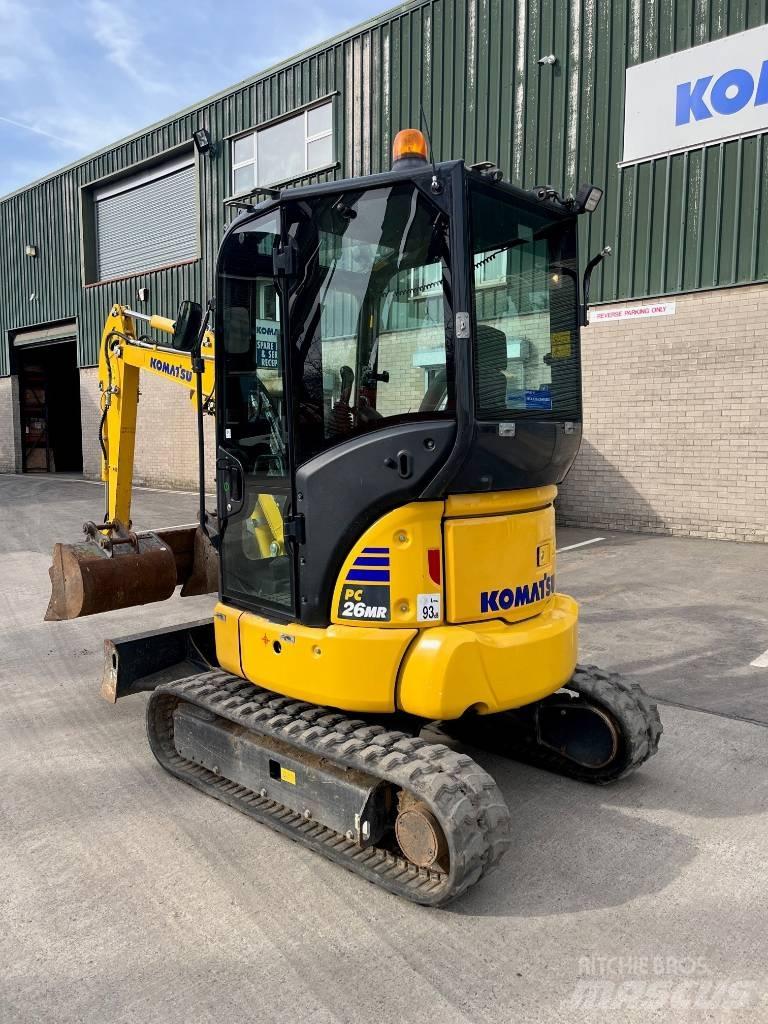 Komatsu PC26MR-5 小型挖掘机