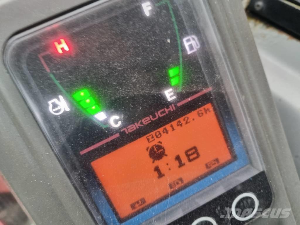 Takeuchi TB 216 小型挖掘机