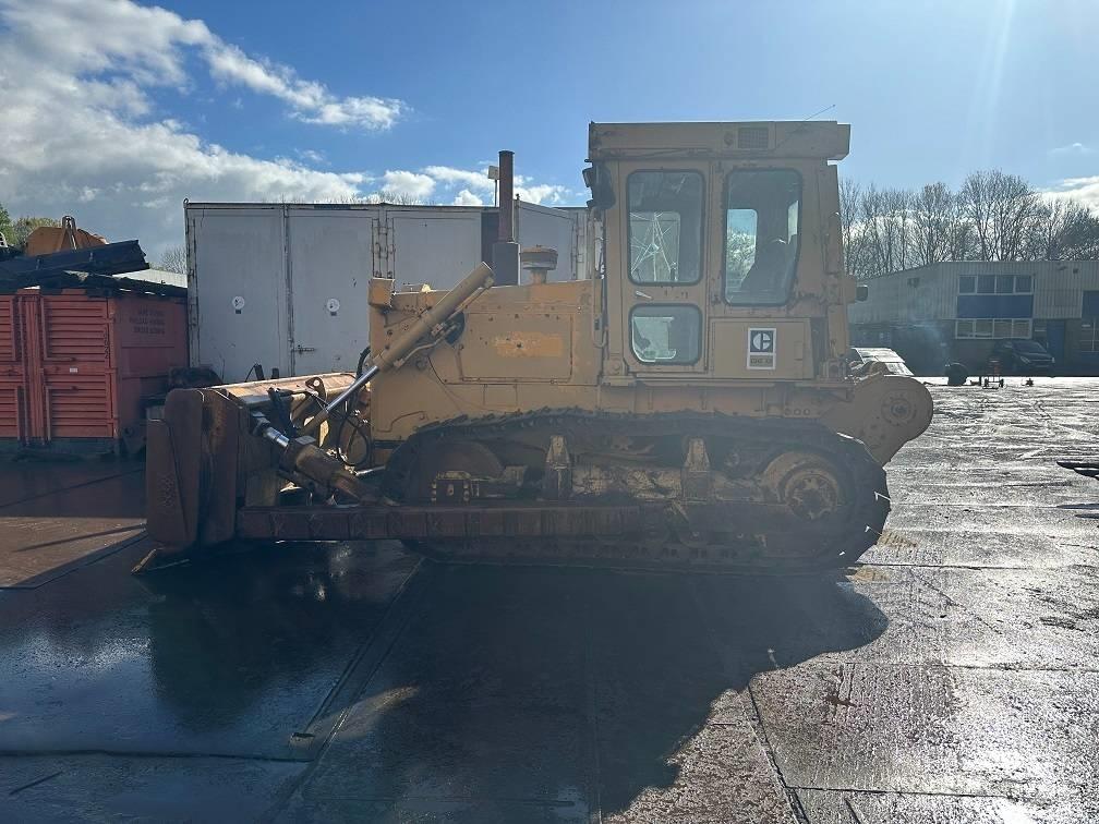 CAT D6D with winch 履带式推土机