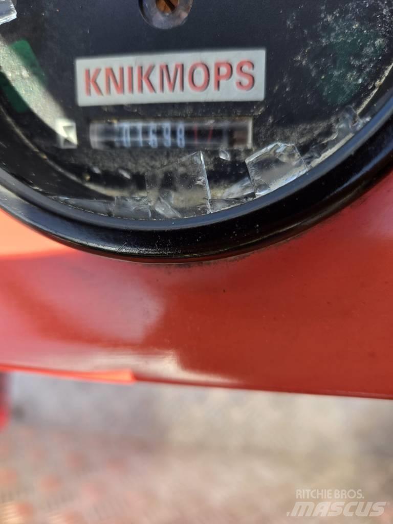 Knikmops KM 90 小型装载机
