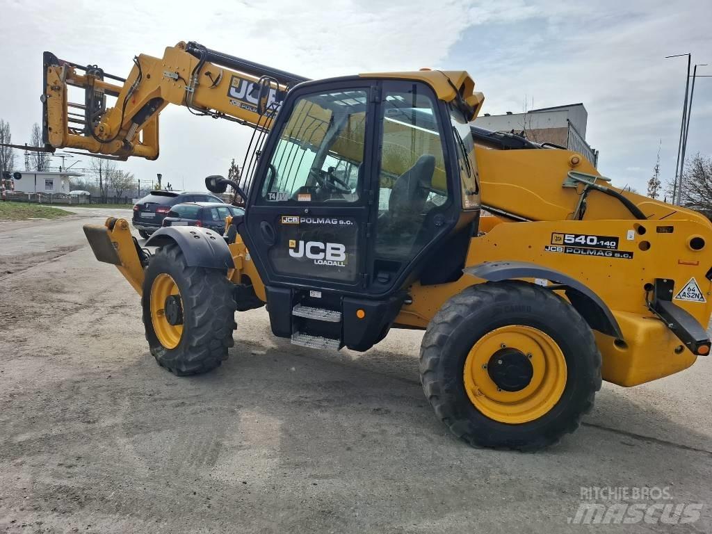 JCB 540-140 伸缩臂叉装车|叉装车