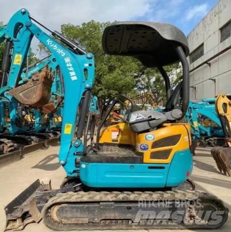 Kubota U 15 小型挖掘机