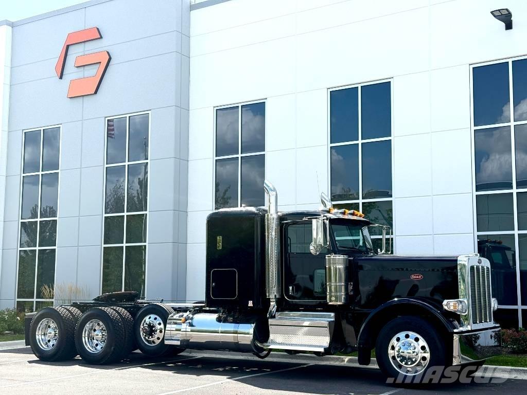 Peterbilt 389 牵引车