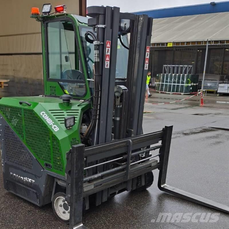 Combilift CB 2500 四轮前移式叉车