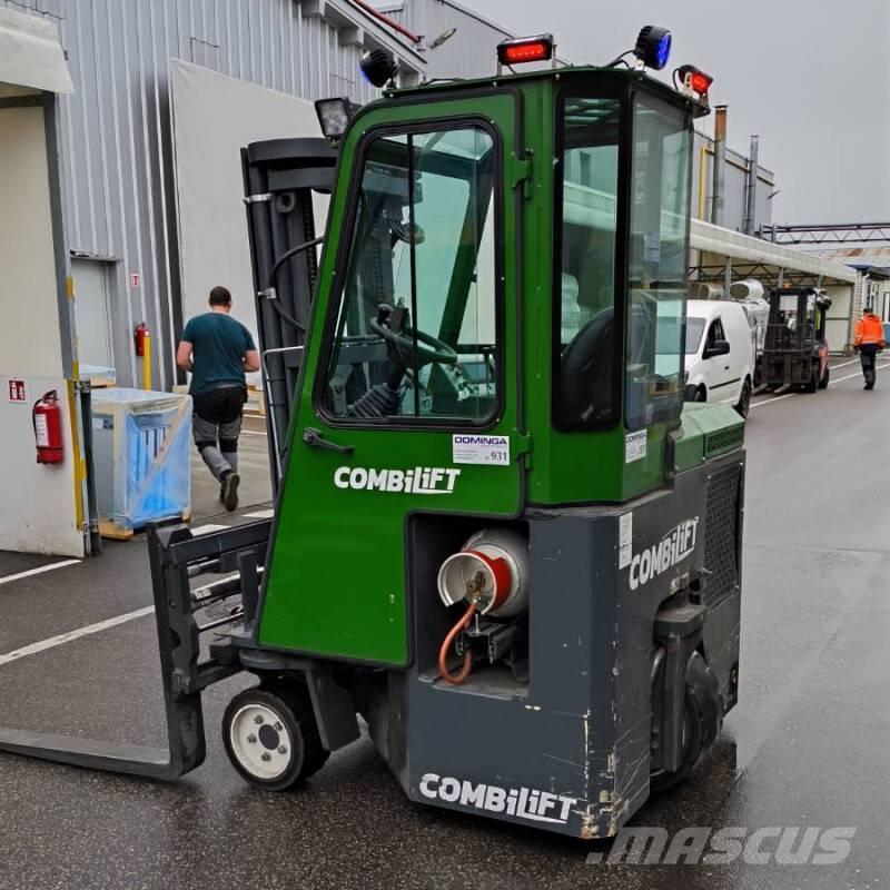 Combilift CB 2500 四轮前移式叉车