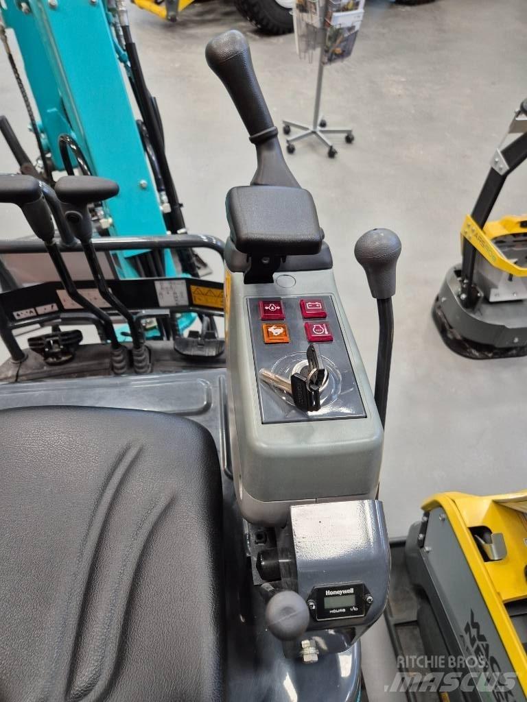 Kobelco SK 10 SR 小型挖掘机