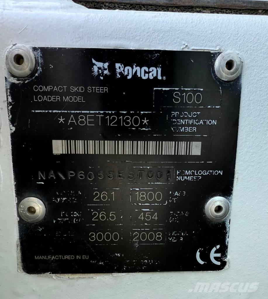 Bobcat S 100 滑移装载机