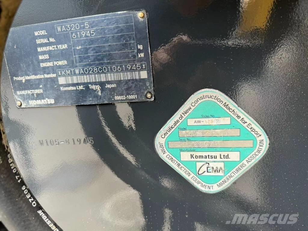 Komatsu WA 320-5 轮式装载机