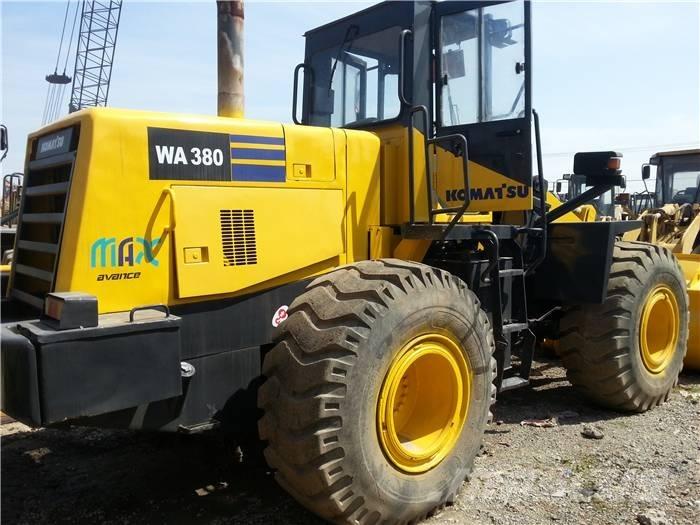 Komatsu WA 380-3 轮式装载机