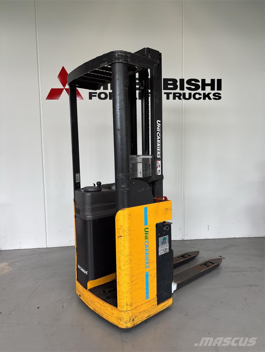 Atlet A160 行走式堆垛机