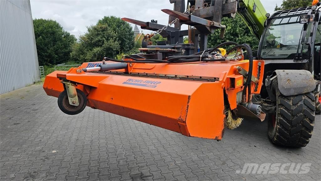 Tuchel Profi 230 扫地机
