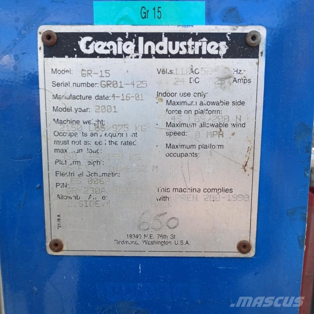Genie GR 15 自走式伸缩臂升降机