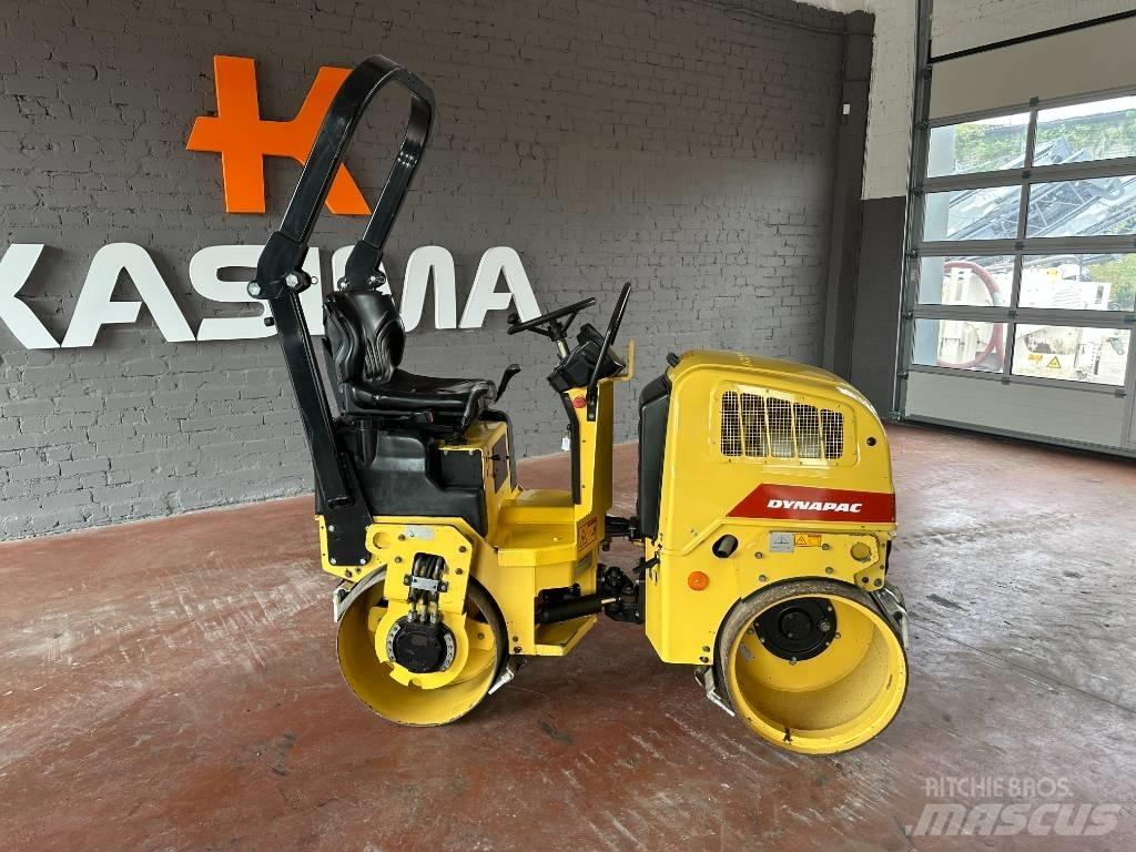 Dynapac CC 900 S 双轮压路机