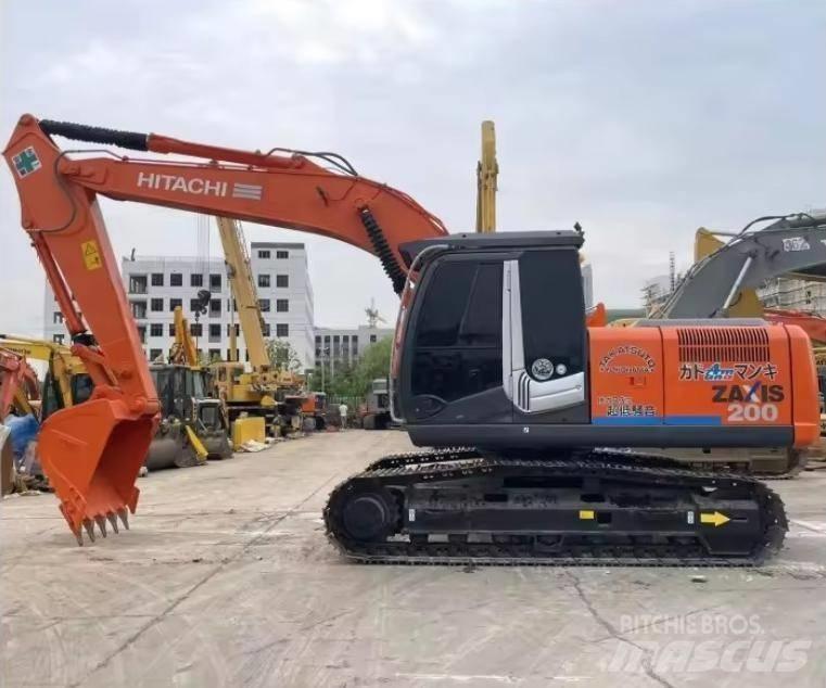 Hitachi ZX 200 履带挖掘机