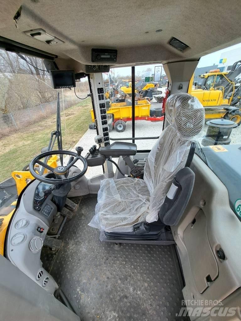 Volvo L110H 轮式装载机