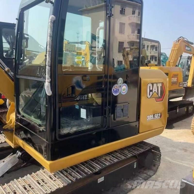 CAT 305.5 E 小型挖掘机