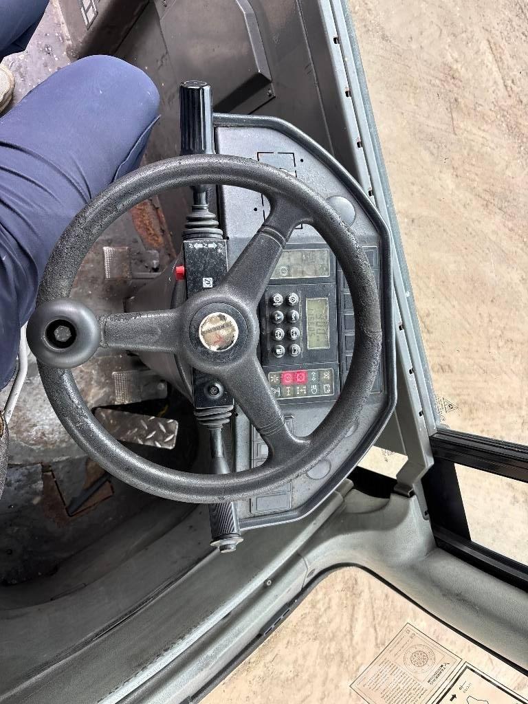 Terberg 115 码头牵引车