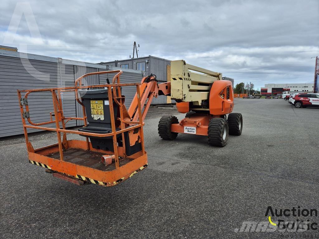 JLG 450 AJ II 曲臂高空工作平台