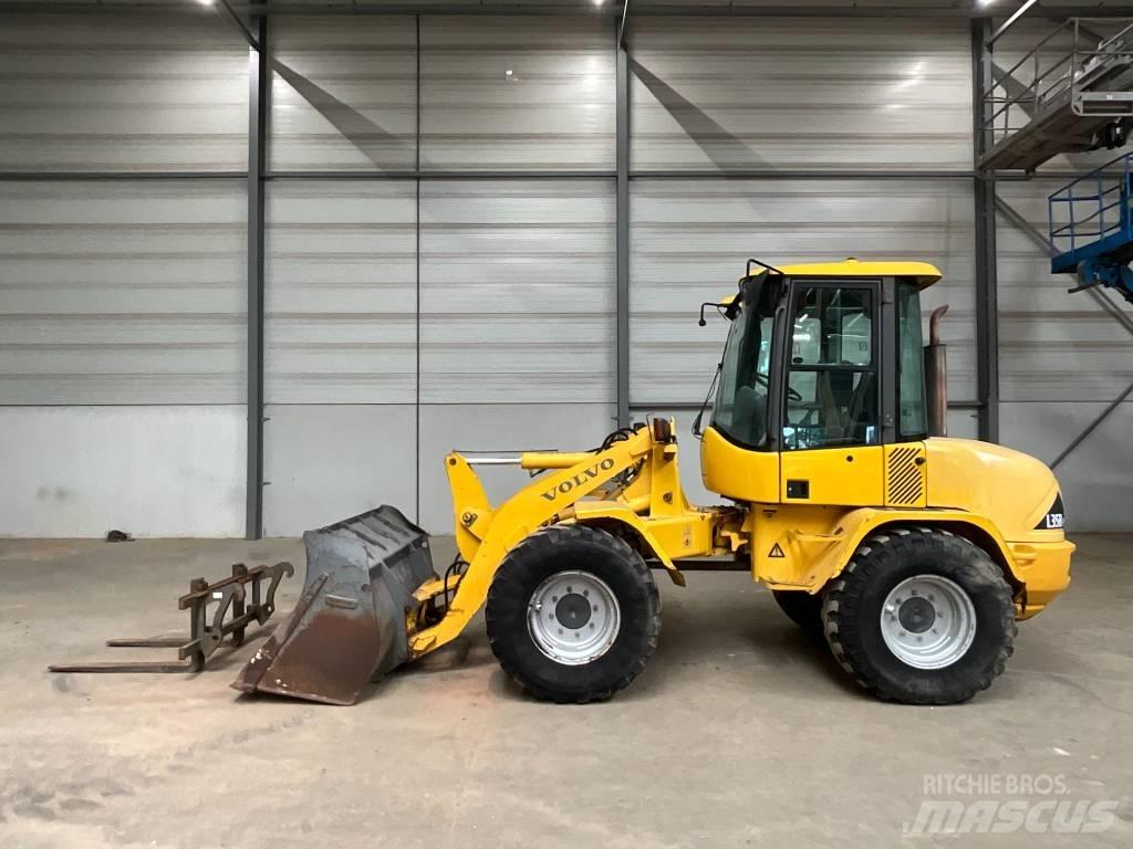 Volvo L 35 B-Z 轮式装载机
