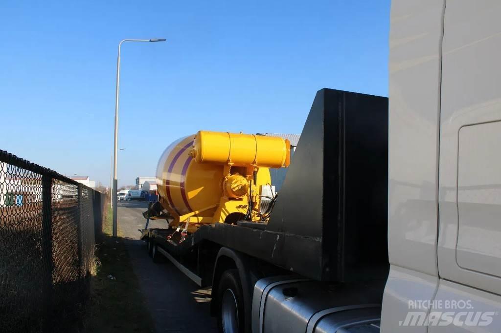 Fliegl 2 AXEL 低平板半挂车
