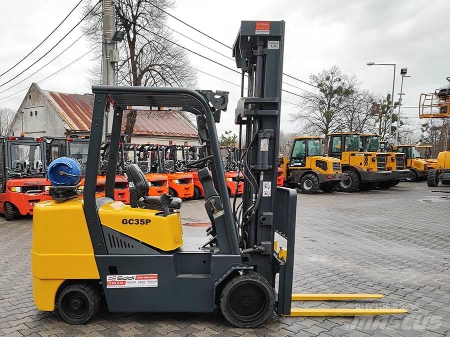 Doosan GC35P-3 其他叉车