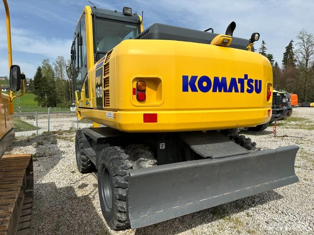 Komatsu PW 160-8 轮式挖掘机