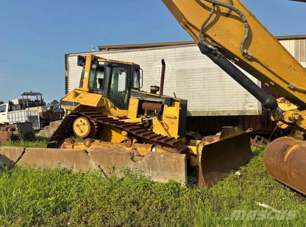 CAT D 6 M 履带式推土机