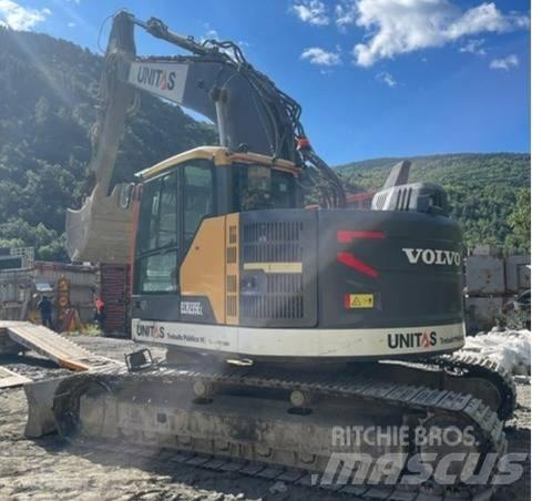 Volvo ECR 235 EL 履带挖掘机