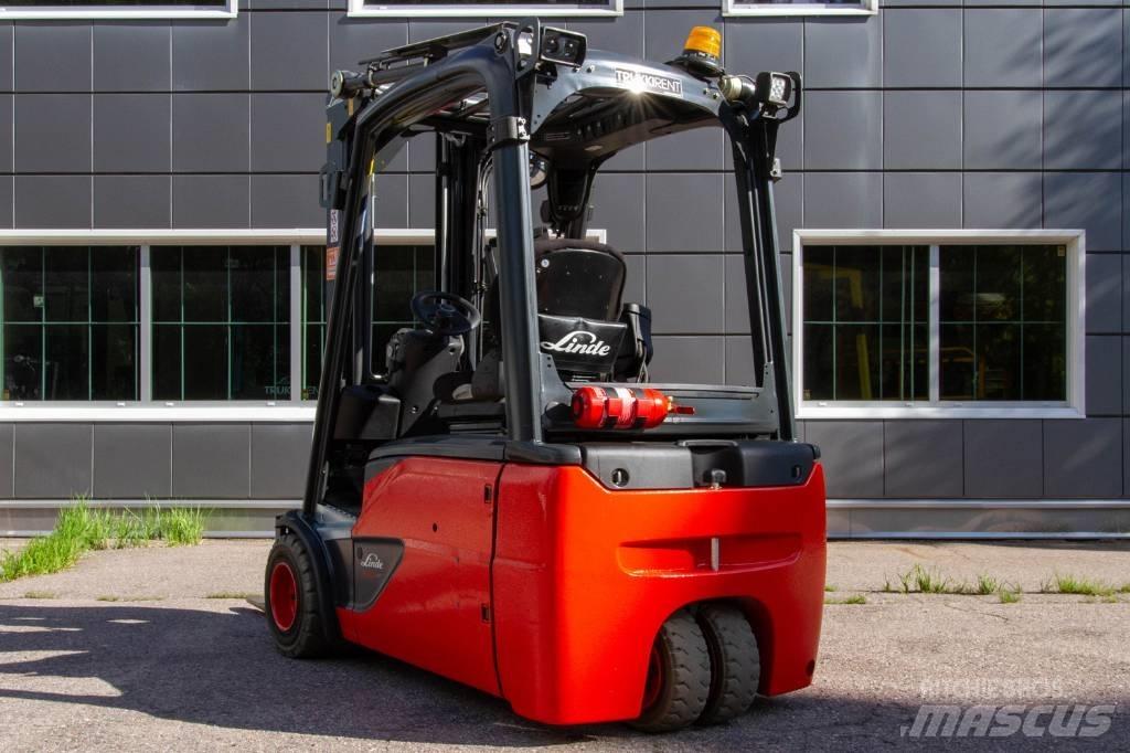 Linde E20L-02 电动叉车