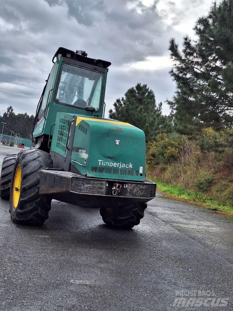 Timberjack 1270D 收割机