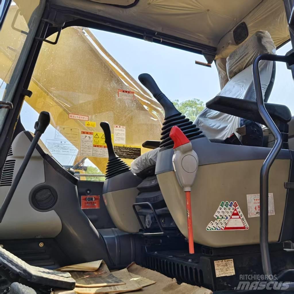 Komatsu PC 350-8 履带挖掘机