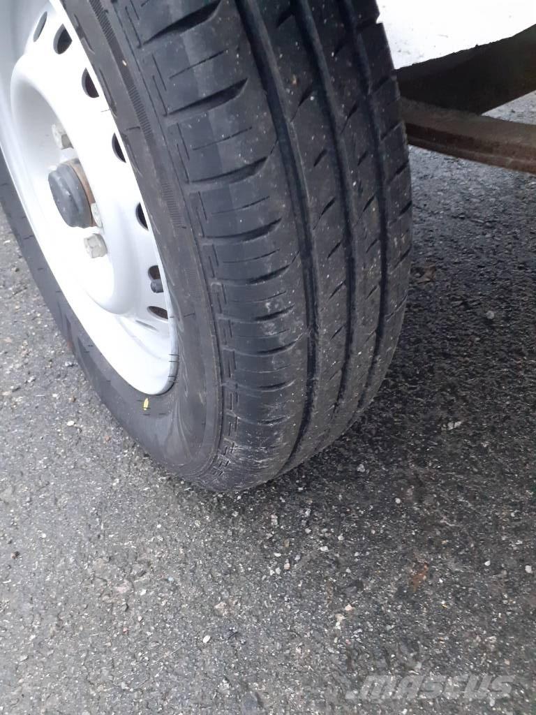 Muuli 1500L 轻型拖车