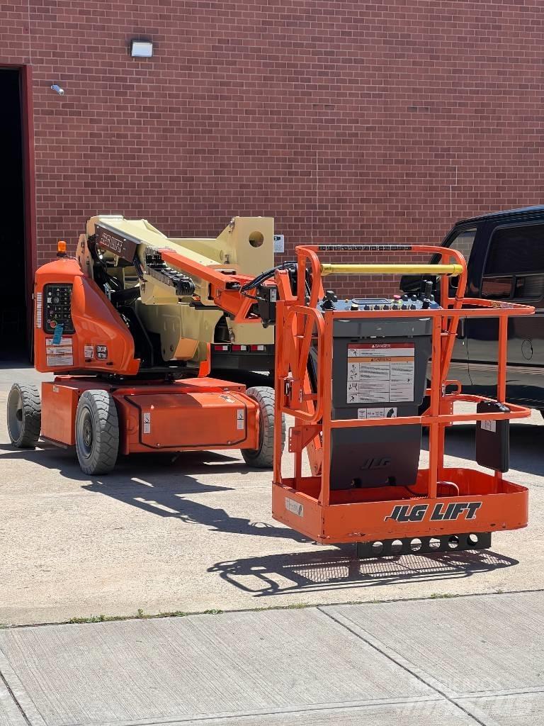 JLG E 400 AJPN 曲臂高空工作平台